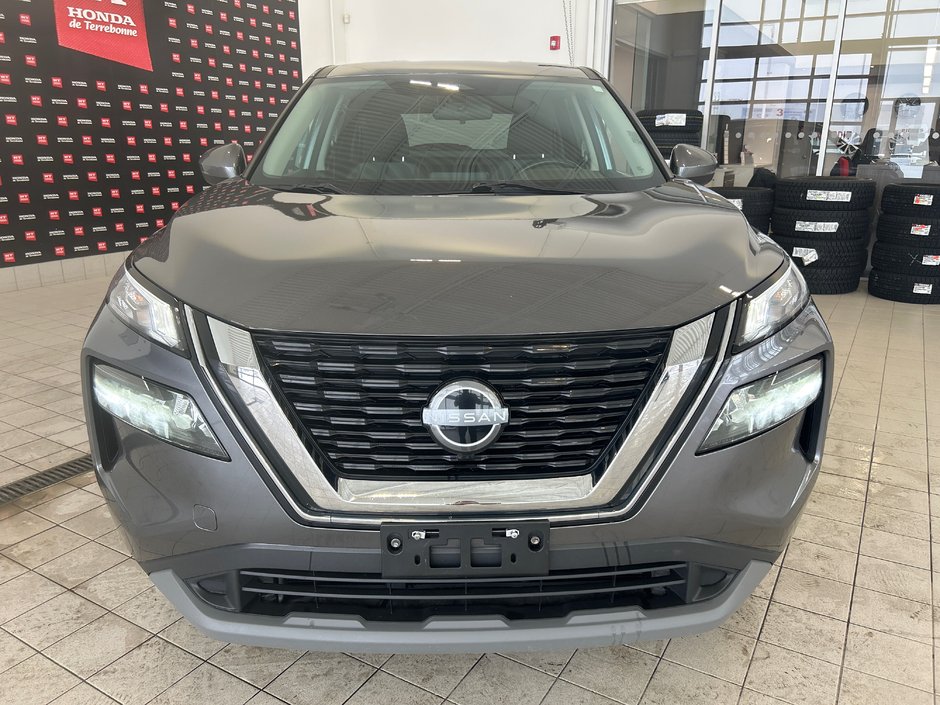 Nissan Rogue S 2022-2