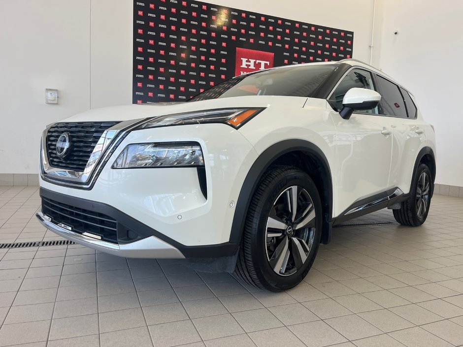 2023 Nissan Rogue Platinum-0