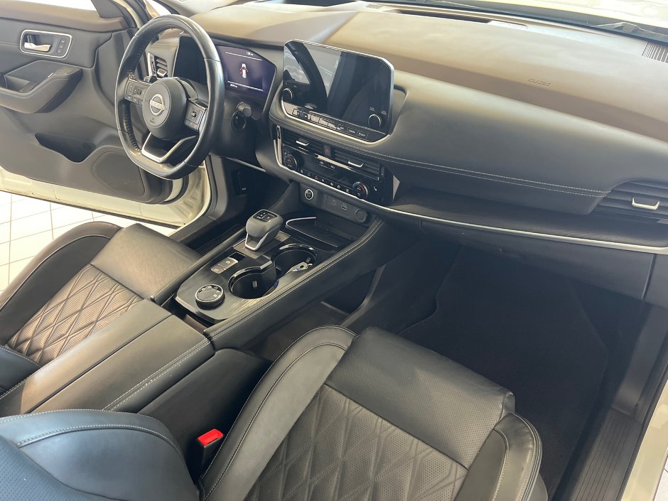 2023 Nissan Rogue Platinum-12