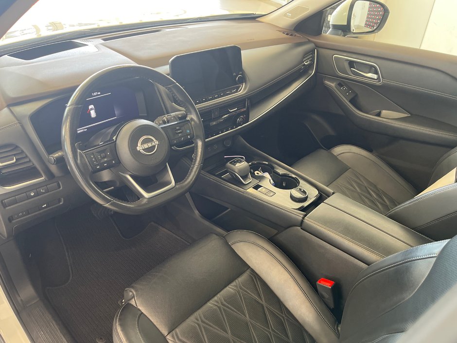 2023 Nissan Rogue Platinum-9