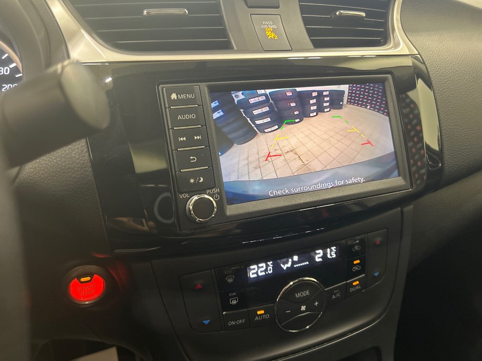 Nissan Sentra SV 2019-24