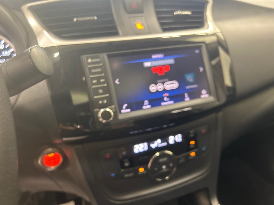 Nissan Sentra SV 2019-18