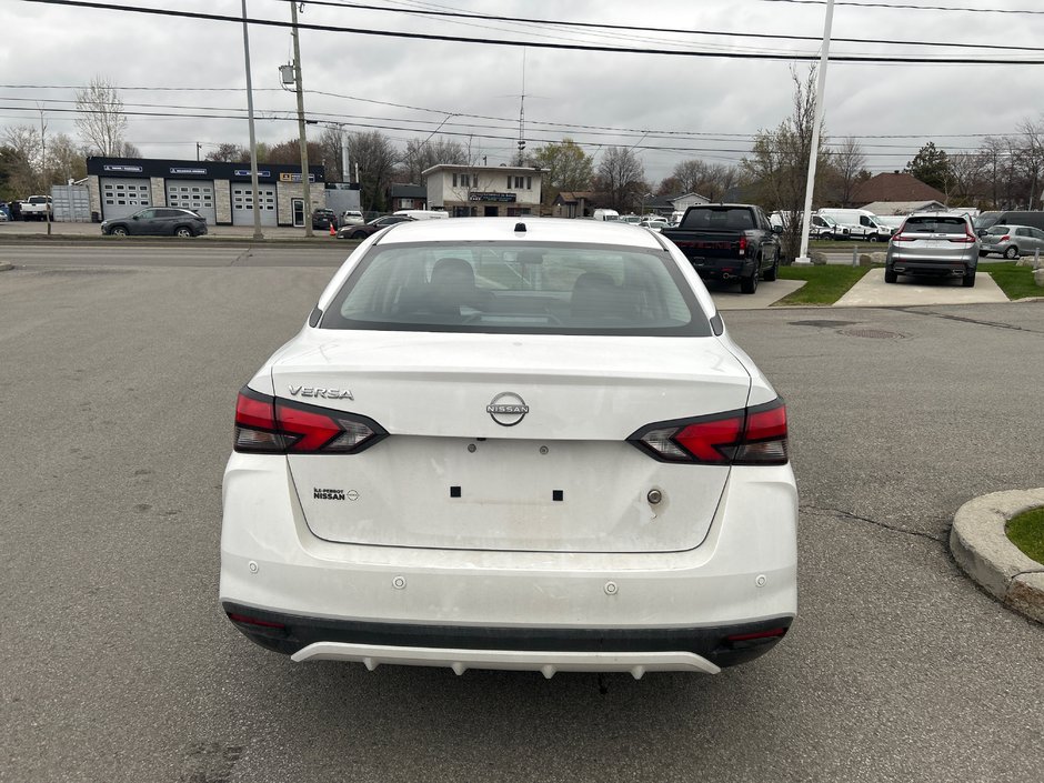 2024 Nissan Versa S-3
