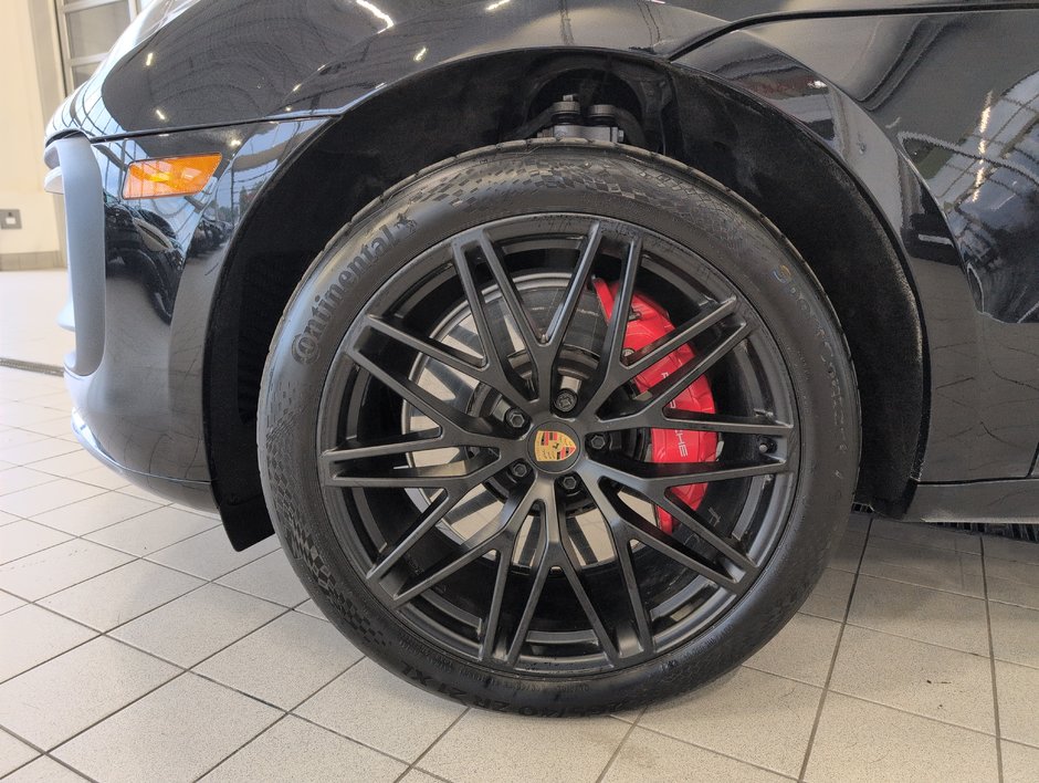 Porsche Macan GTS 2023-9