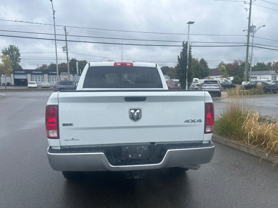 Ram 1500 Classic SLT 2023-3