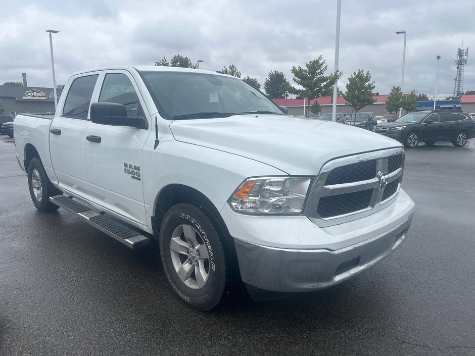 Ram 1500 Classic SLT 2023-6