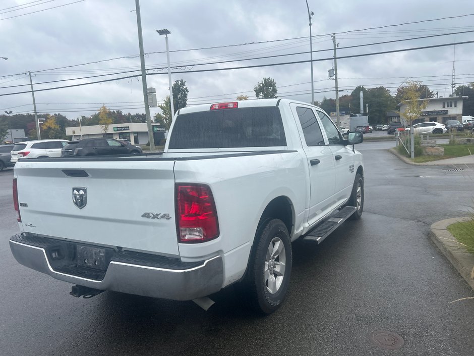 Ram 1500 Classic SLT 2023-4