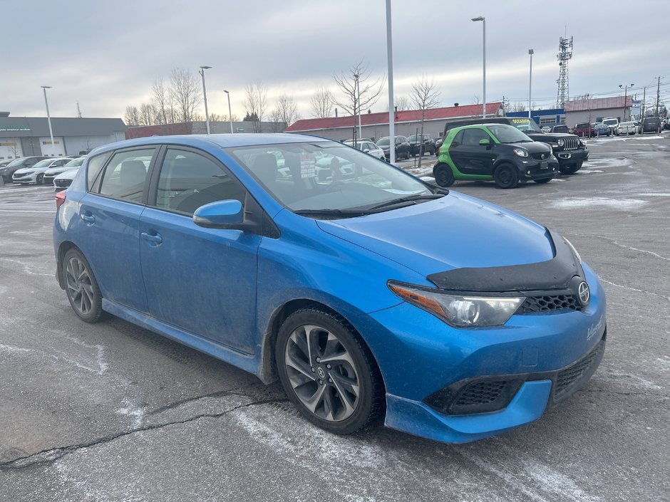 Scion iM  2016-4