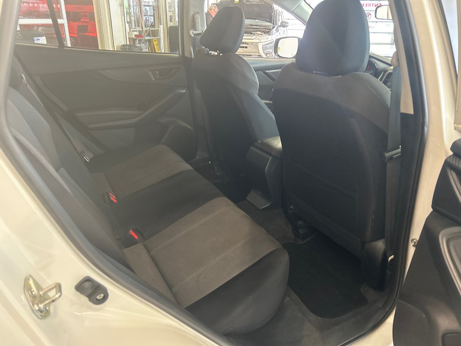 Subaru Crosstrek Convenience 2019-10