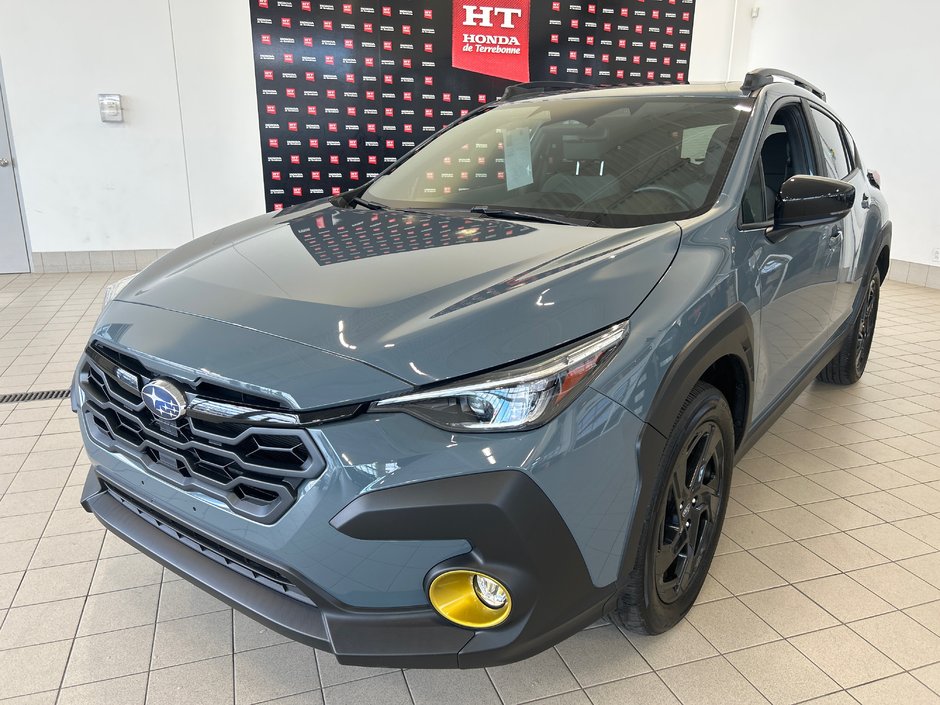 2024 Subaru Crosstrek Onyx-2
