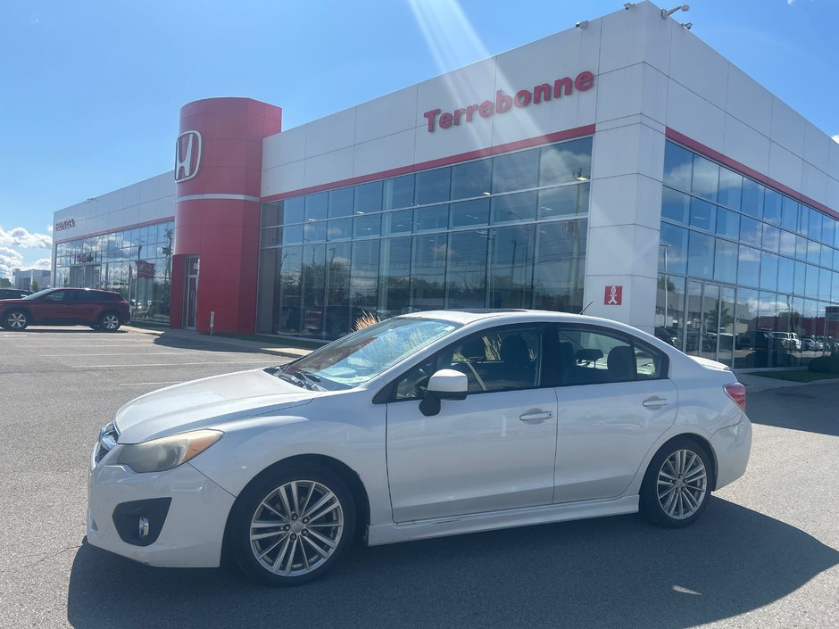 Subaru Impreza 2.0i w/Touring Pkg 2012-0
