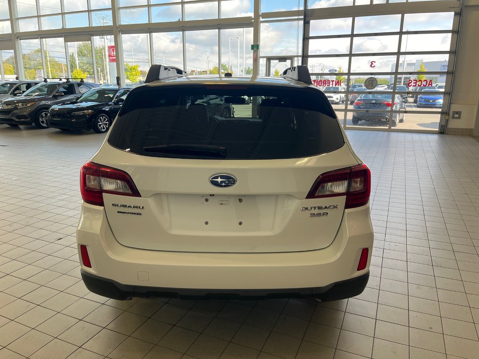 Subaru Outback Limited 2015-5