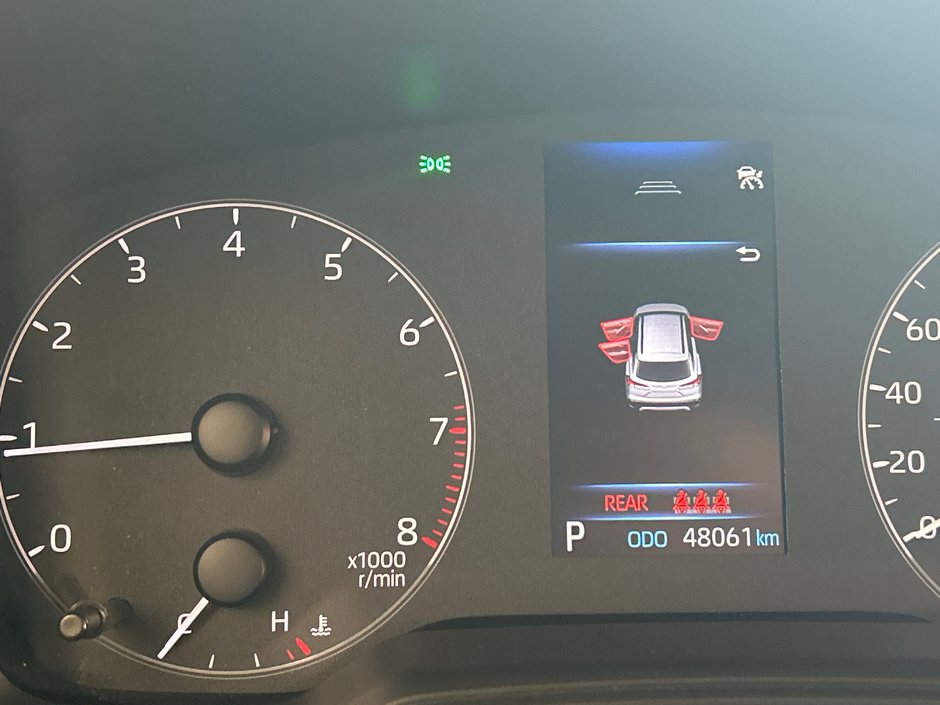 Toyota COROLLA CROSS LE 2023-23