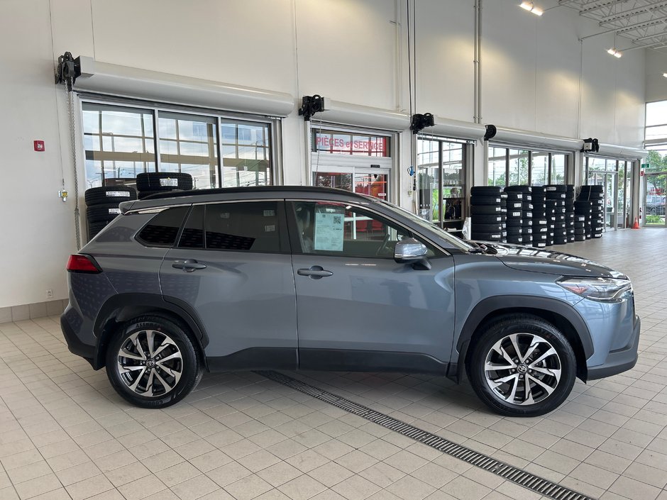 2023 Toyota Corolla Cross XLE-4