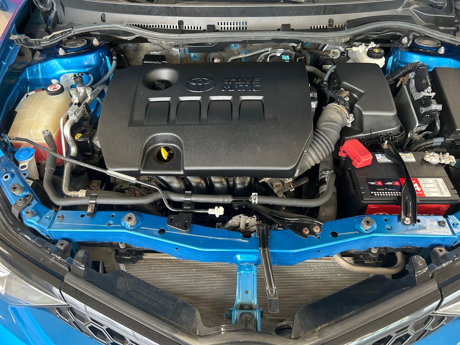 Toyota Corolla iM  2017-14