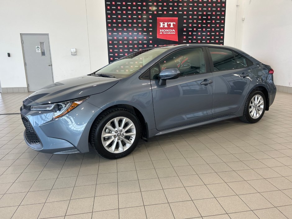 Toyota Corolla LE 2021-1