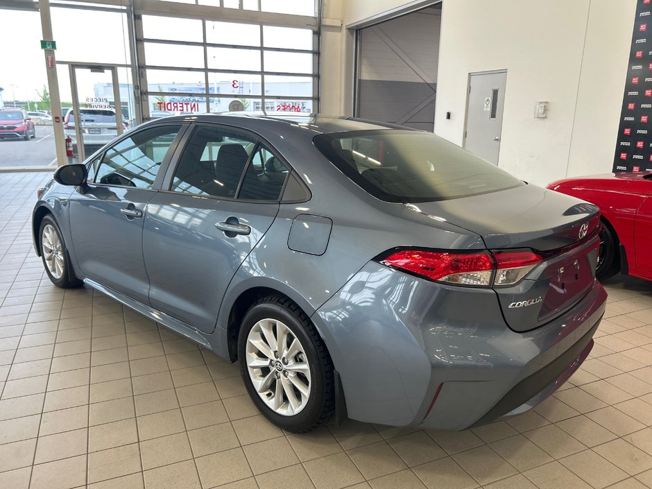 Toyota Corolla LE 2021-7