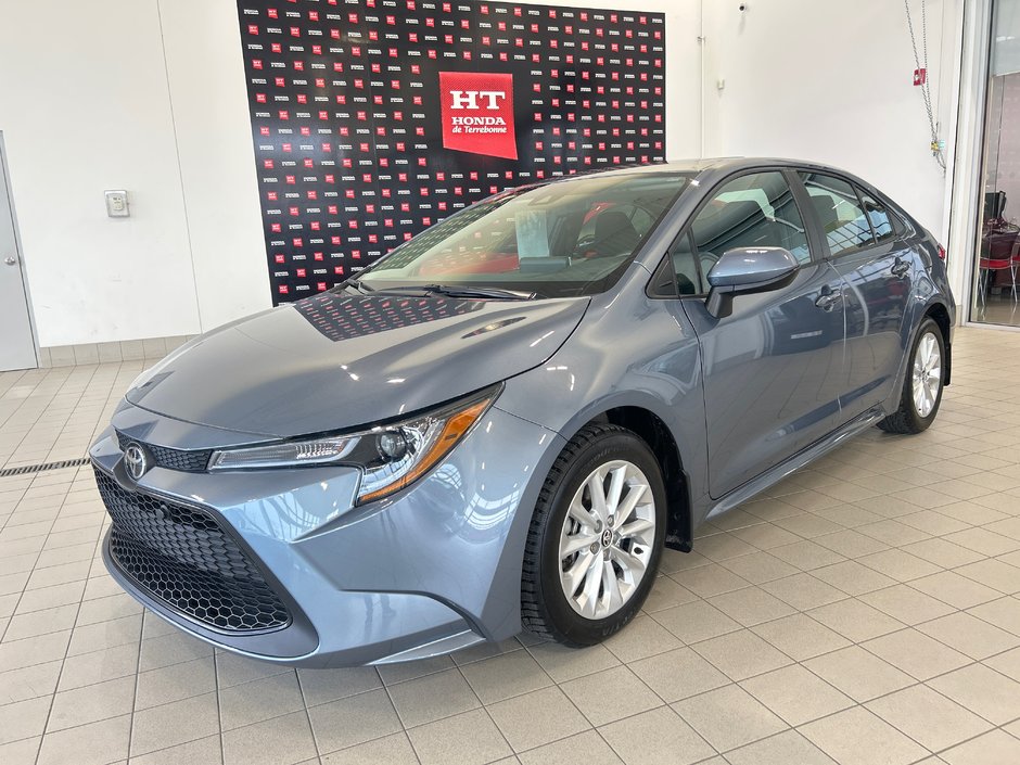 Toyota Corolla LE 2021-0