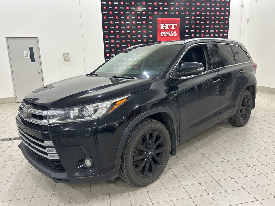 2017 Toyota Highlander Limited-0