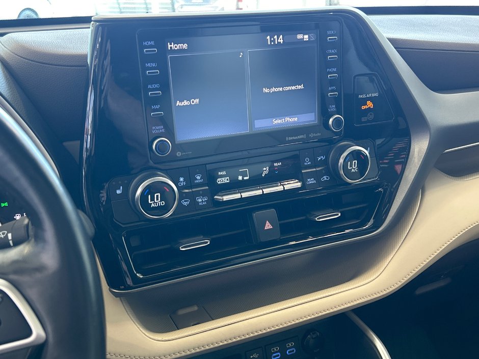 2022 Toyota Highlander XLE-31