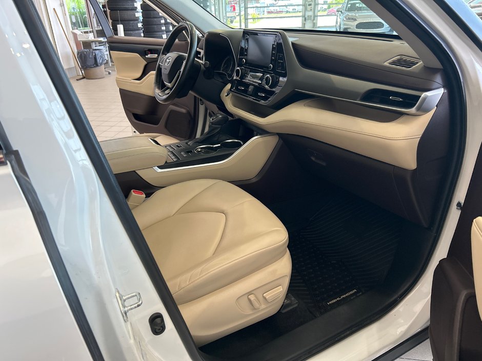 2022 Toyota Highlander XLE-15