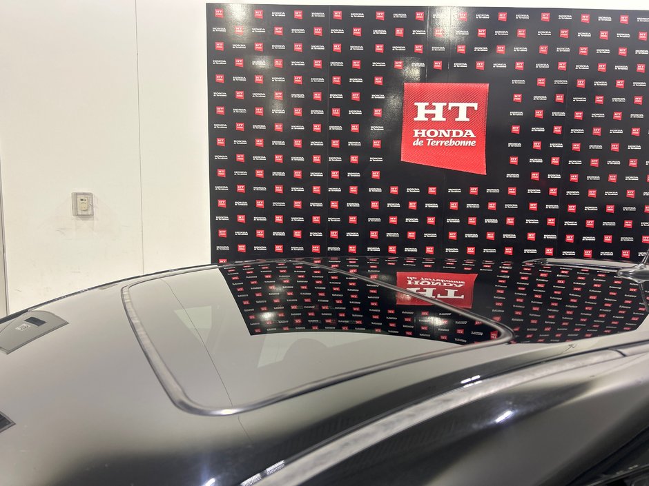 Toyota Matrix  2011-8