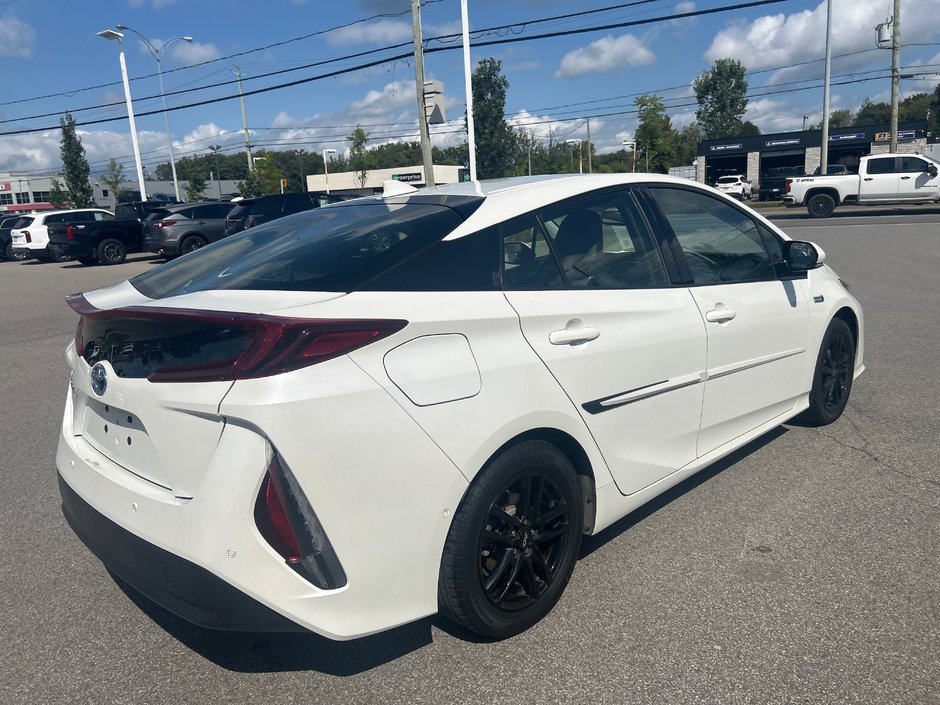 2017 Toyota Prius Prime Groupe Technologie-7