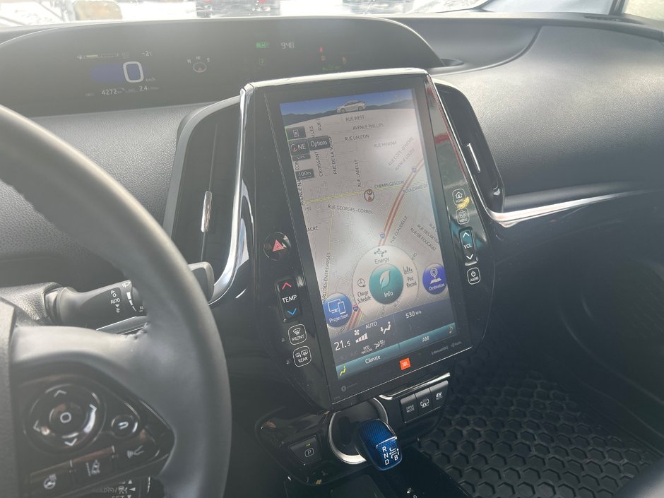 2022 Toyota Prius Prime Upgrade tech-6
