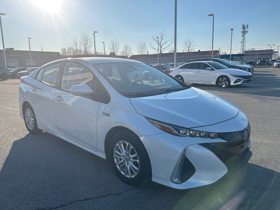 2022 Toyota Prius Prime-4