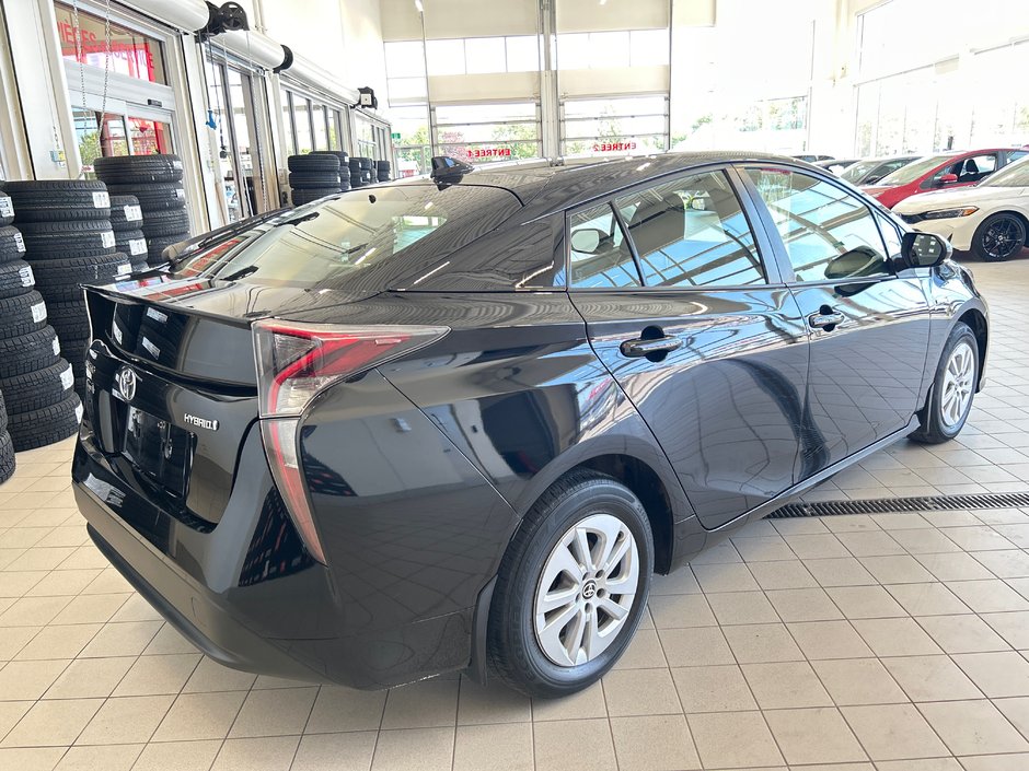 2018 Toyota Prius-5
