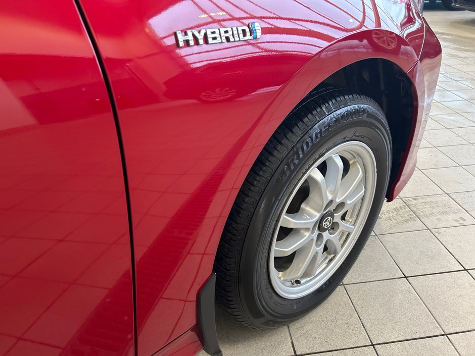 2019 Toyota Prius Base-13