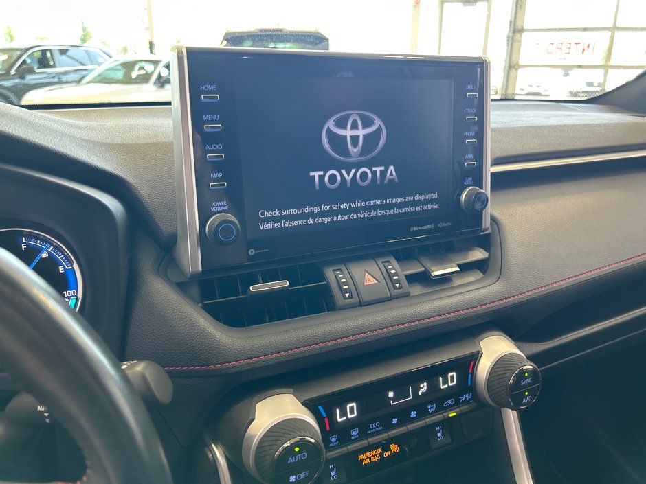 2022 Toyota RAV4 Prime XSE-28