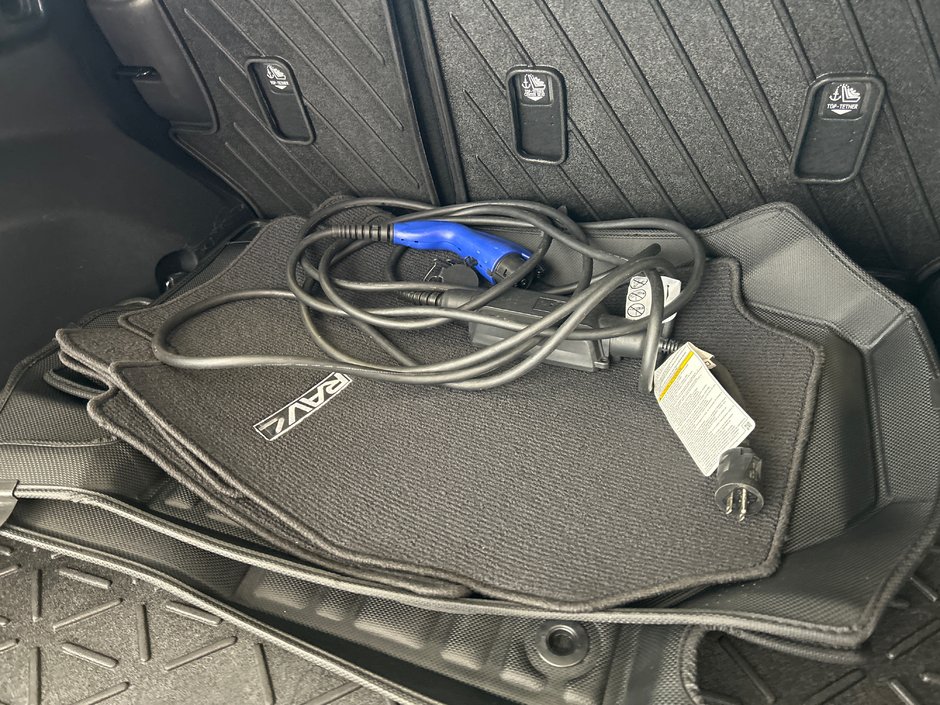 2022 Toyota RAV4 Prime XSE-12