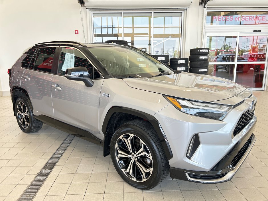 2022 Toyota RAV4 Prime XSE-3