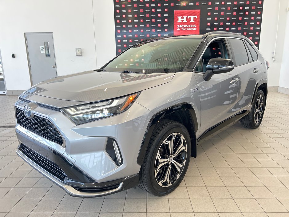 2022 Toyota RAV4 Prime XSE-0