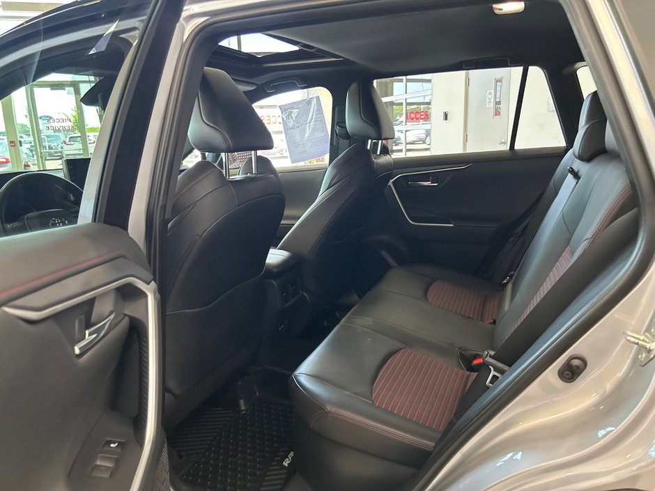 2022 Toyota RAV4 Prime XSE-8