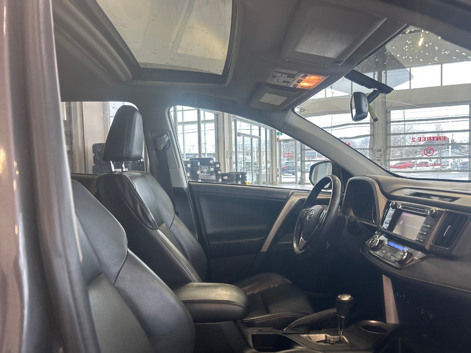 2013 Toyota RAV4 Limited-8