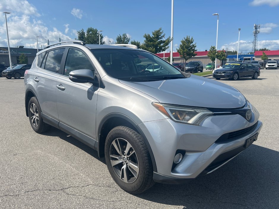 Toyota RAV4 XLE 2017-7