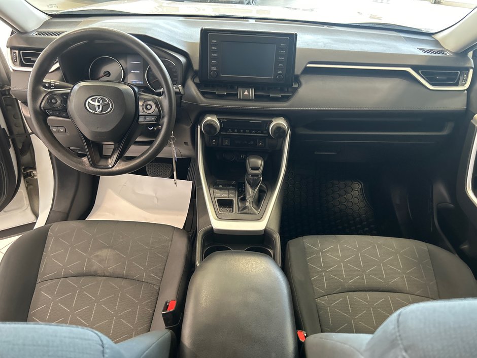 2019 Toyota RAV4 LE-11