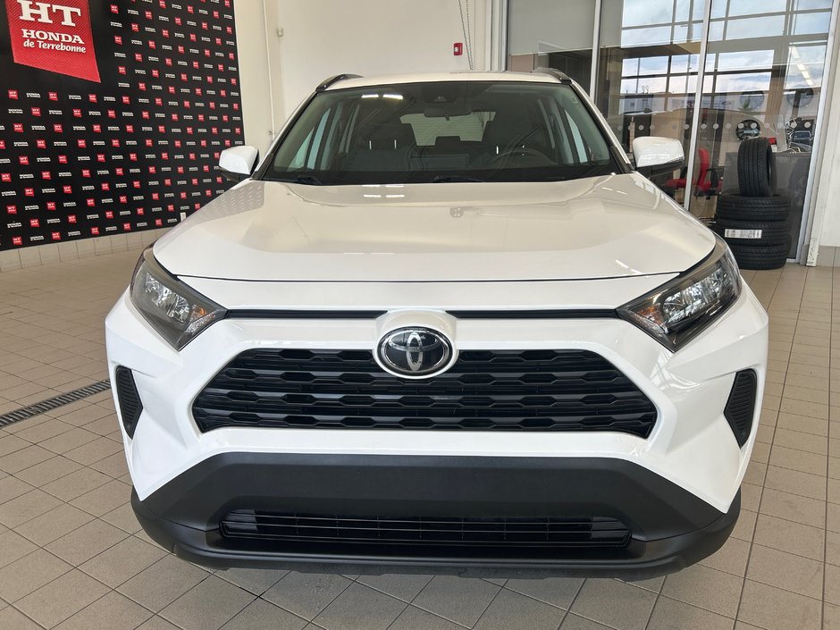 2019 Toyota RAV4 LE-2