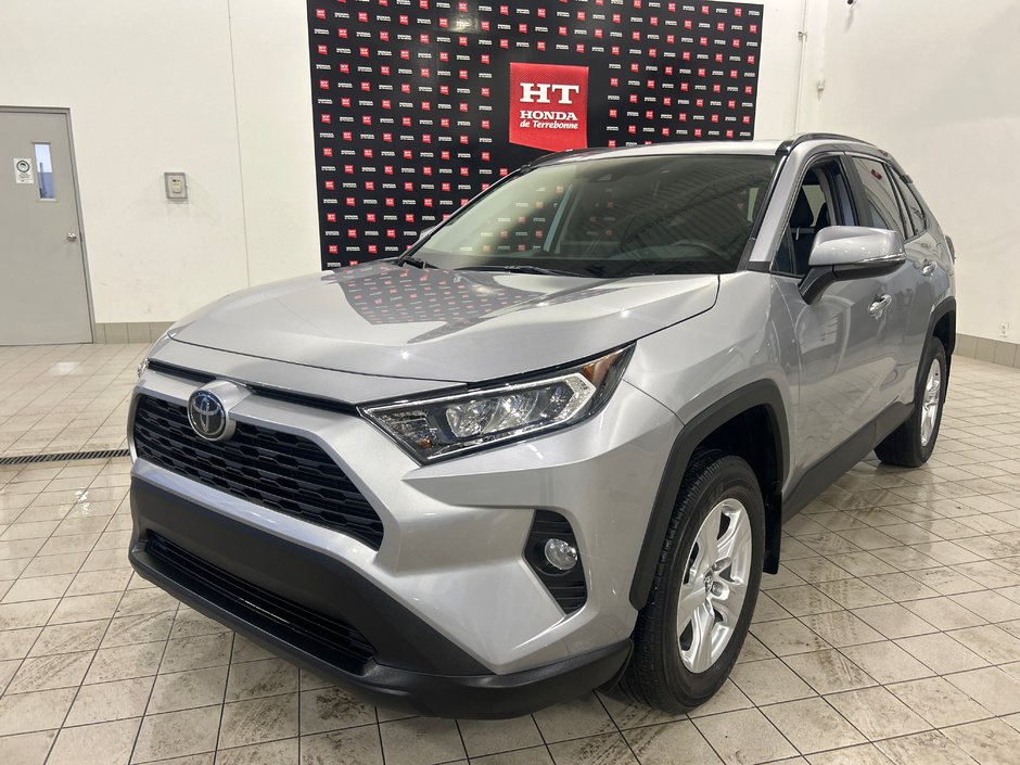 Toyota RAV4 XLE 2021-2