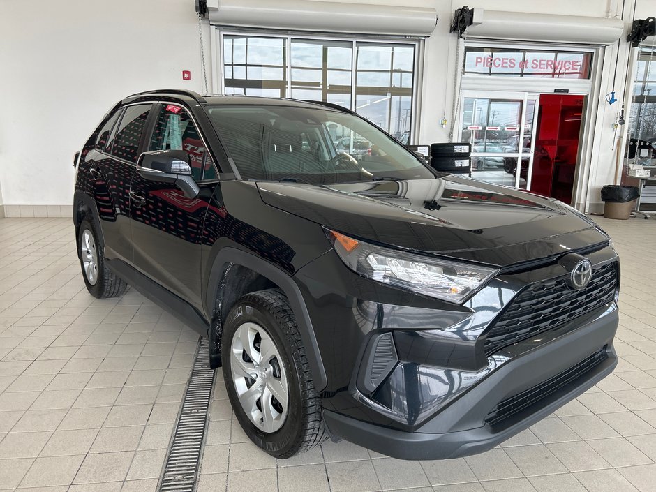 2021 Toyota RAV4 LE-3