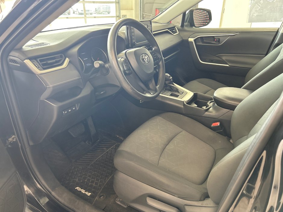 2021 Toyota RAV4 LE-15