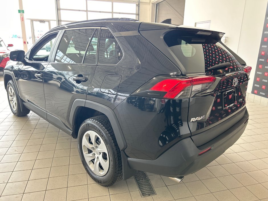 2021 Toyota RAV4 LE-7