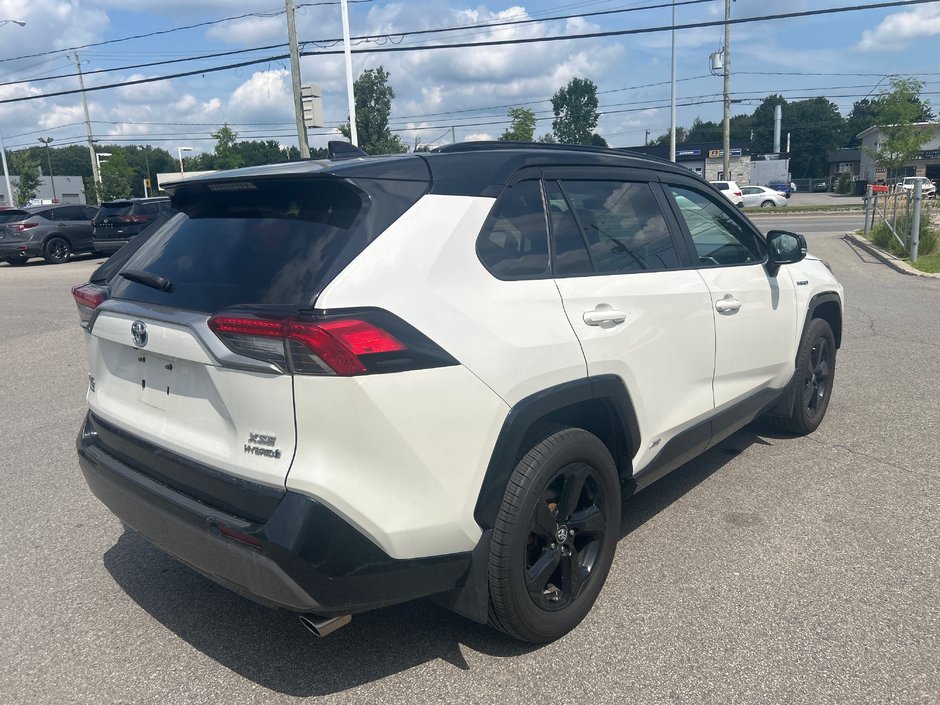 2021 Toyota RAV4 Hybrid  XSE-4