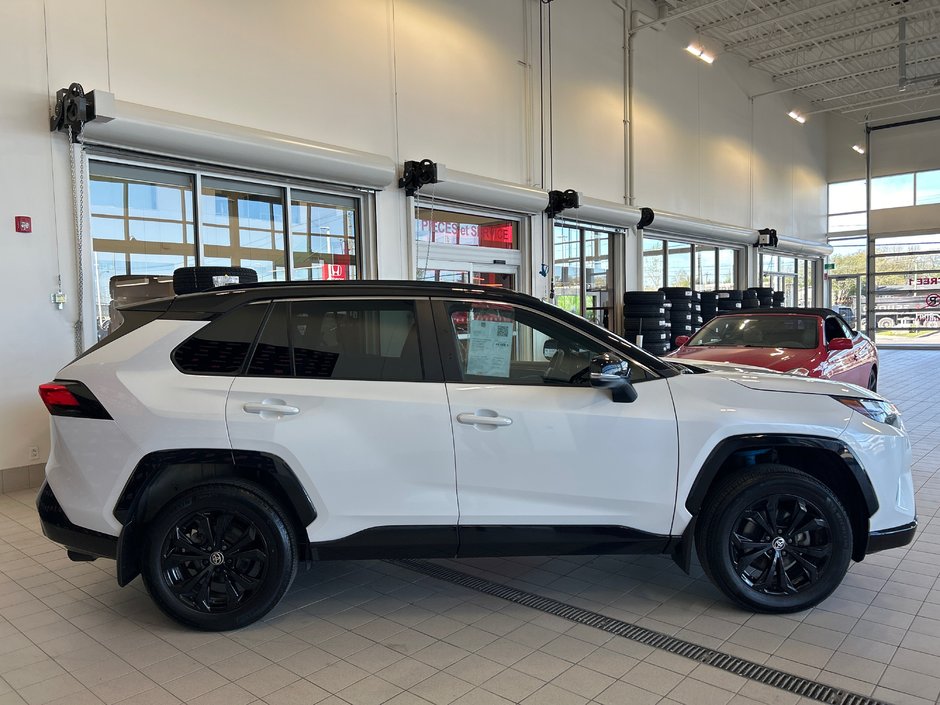 Toyota RAV4 Hybrid XSE 2023-2
