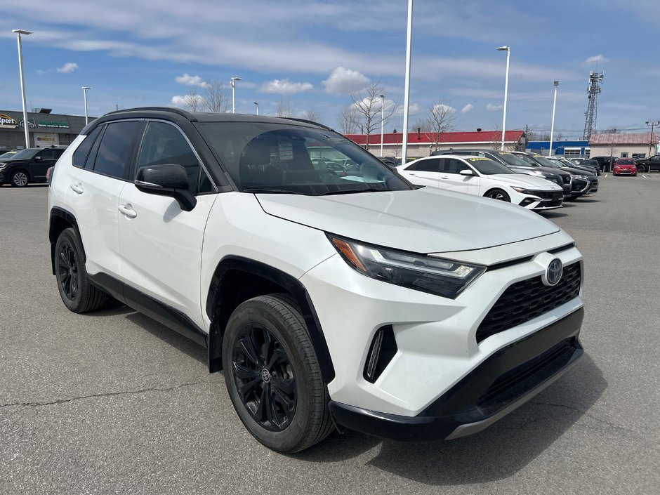 Toyota RAV4 Hybrid XSE 2023-5