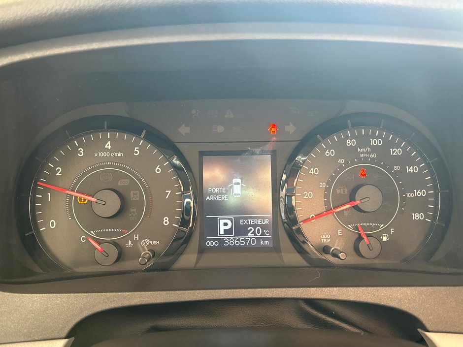 Toyota Sienna CE 2015-20