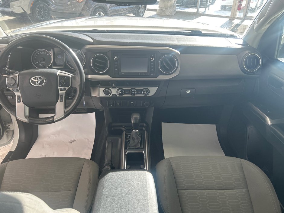 2018 Toyota Tacoma SR5-12