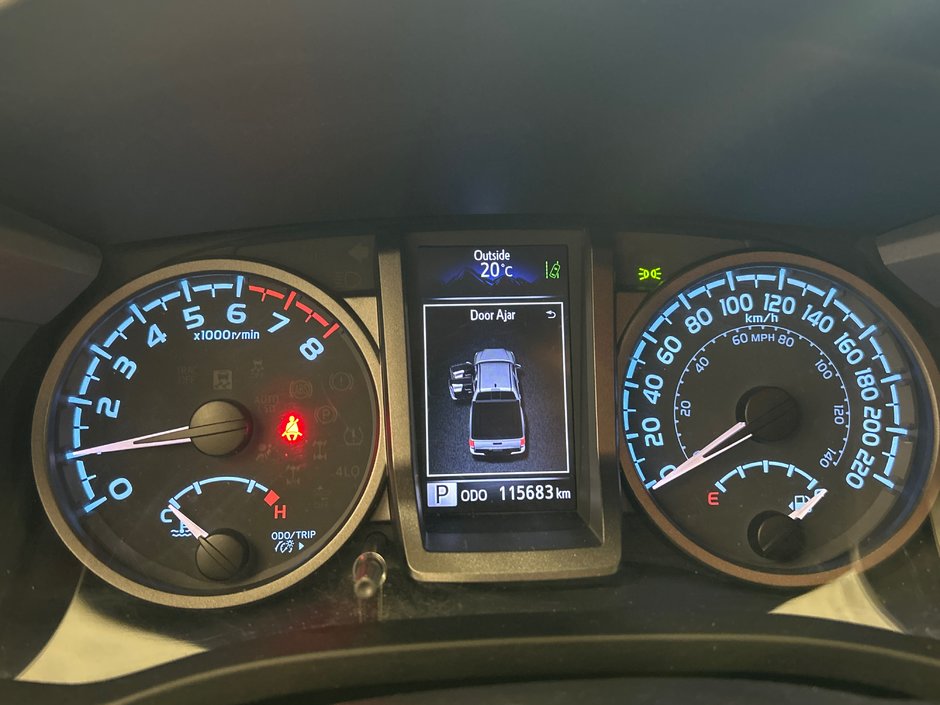 2020 Toyota Tacoma TRD Sport-27